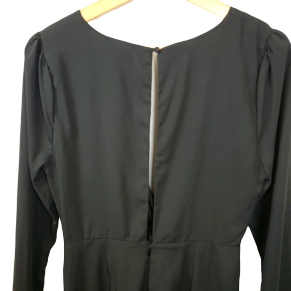 VESTIQUE Speak Easy Black Knotted V Neck Dressy Jumpsuit Women's Size Me… - Picture 8 of 15